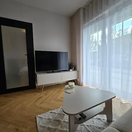 Daire Boleslaviaapartments - Home, Air Condition, Parking Free
